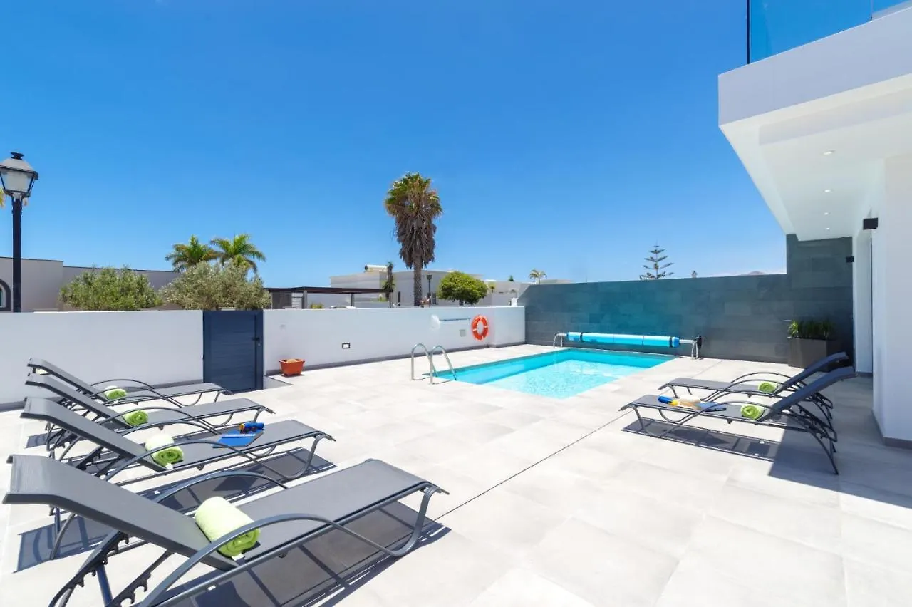 Villa Delmeza By Villa Plus Puerto Calero Spain