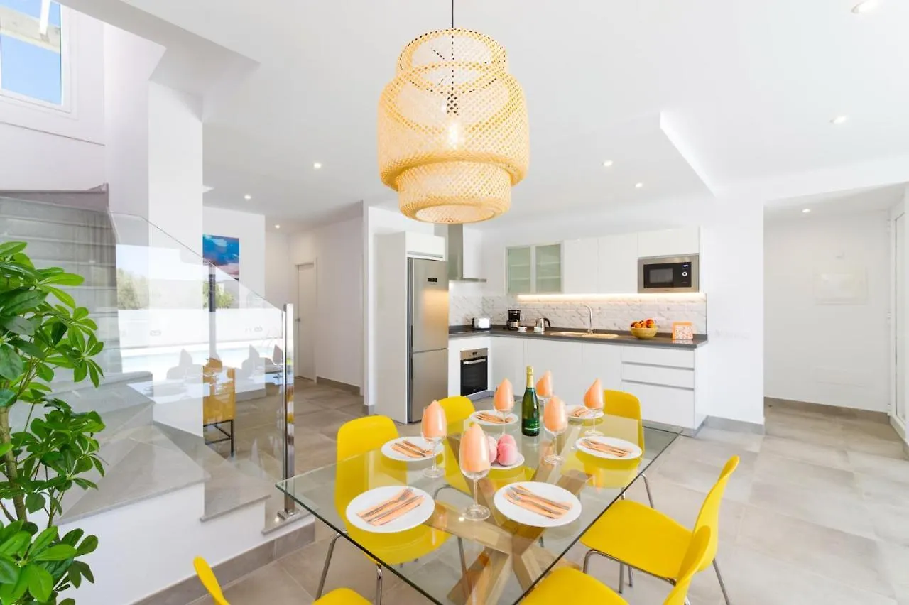 Villa Delmeza By Villa Plus Puerto Calero Spain